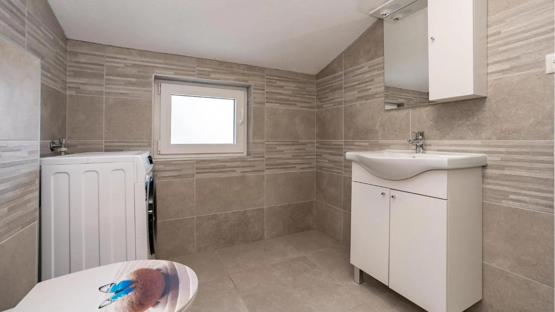Beautiful Home In Karin With Heated Swimming Pool Nadin 0*,  Croatia