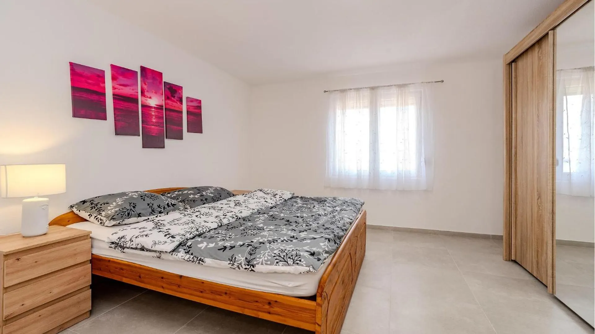 Beautiful Home In Karin With Heated Swimming Pool Nadin Holiday home