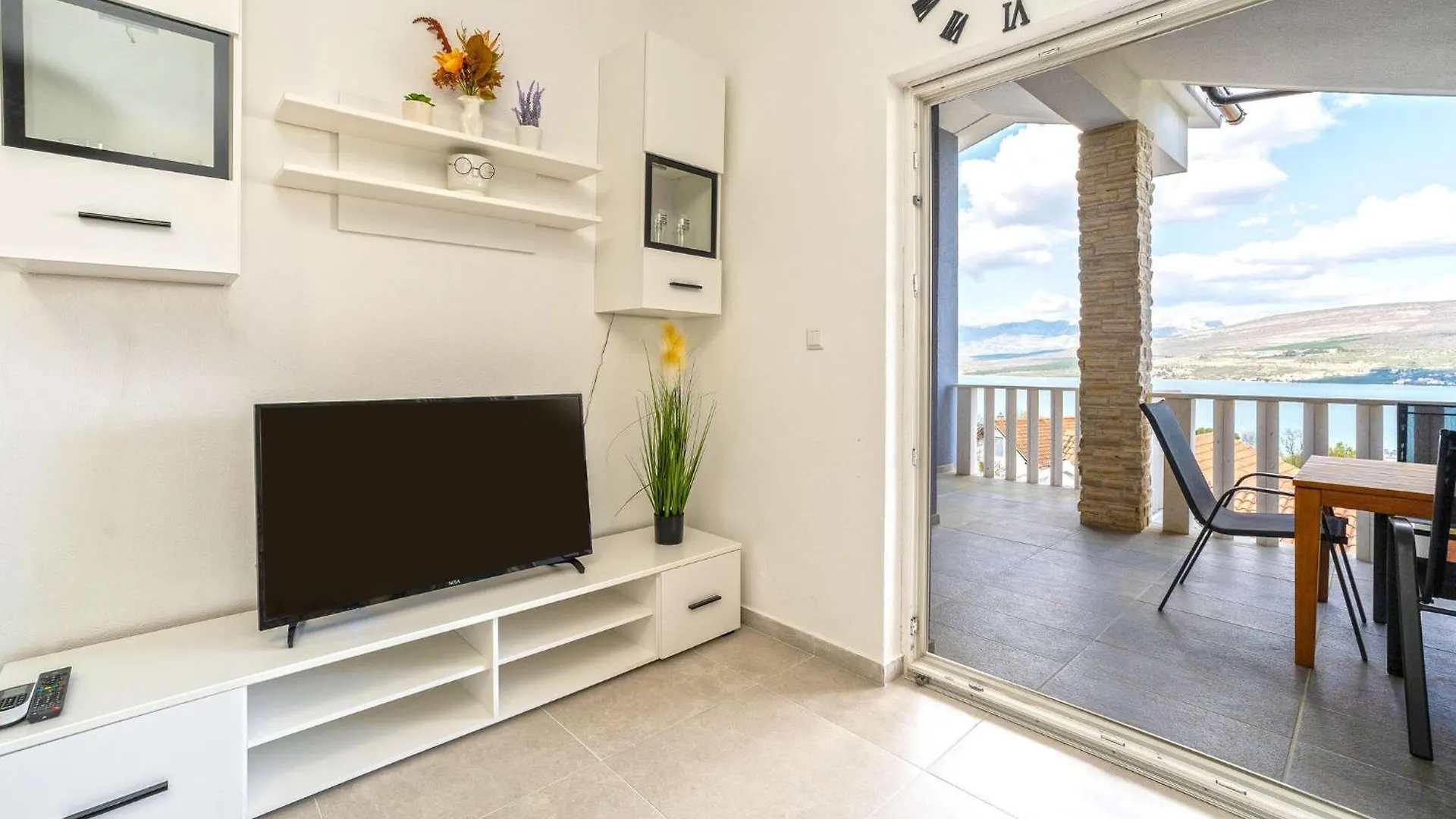 Holiday home Beautiful Home In Karin With Heated Swimming Pool Nadin