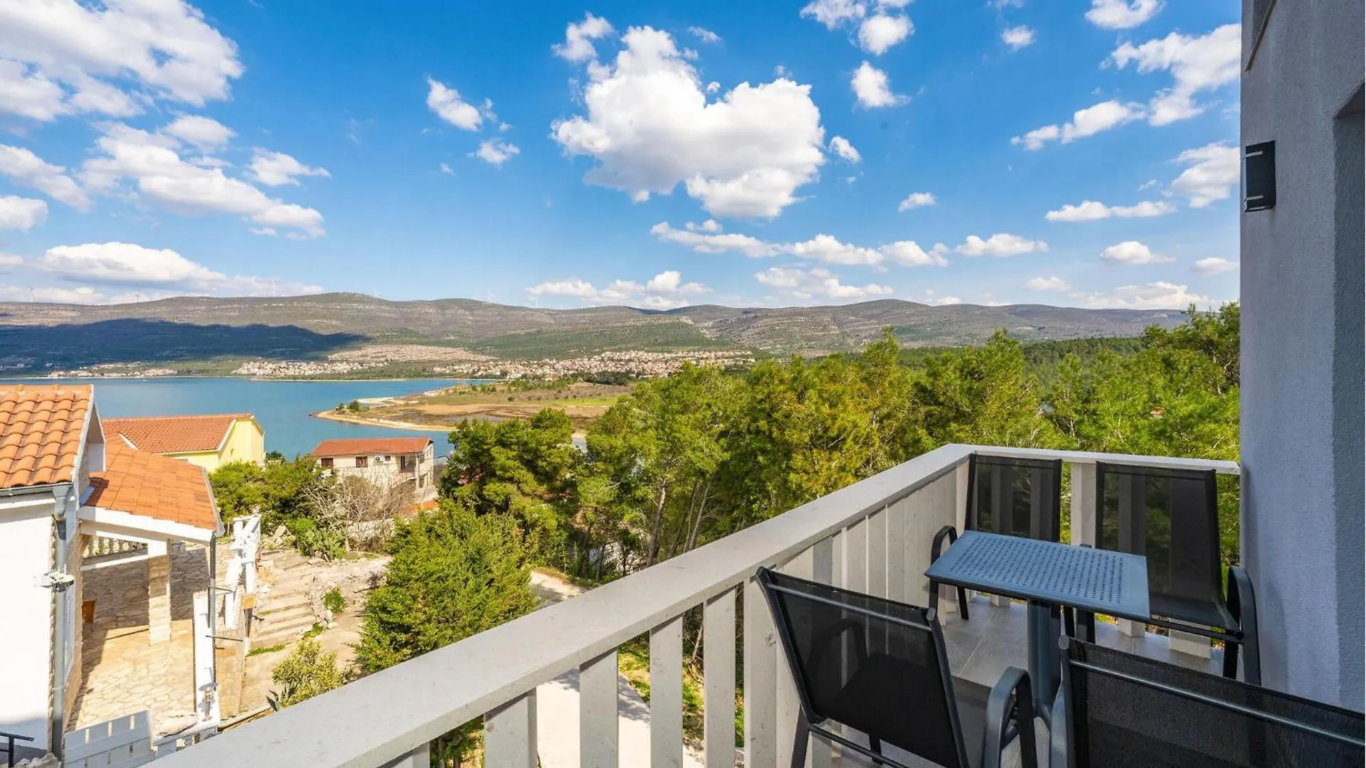 Beautiful Home In Karin With Heated Swimming Pool Nadin Holiday home